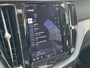 Volvo XC60 2.0 T6 Plug-in hybrid AWD Plus Bright Panorama Leer inscription stoelen