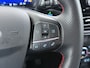 Ford Kuga 1.5T 150PK ST-Line Trekhaak Adap.Cruise Stoel+Stuur+Achterbank+Voorruitverwarming Elek.Achterklep Camera Apple Carplay/Android Auto Navi Pdc Lmv 18" DAB Bluetooth Parkeerhulp Led Lane Assist Isofix Road Edge Detection WiFi 1.800KG Trekgewicht