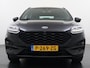 Ford Kuga 1.5T 150PK ST-Line Trekhaak Adap.Cruise Stoel+Stuur+Achterbank+Voorruitverwarming Elek.Achterklep Camera Apple Carplay/Android Auto Navi Pdc Lmv 18" DAB Bluetooth Parkeerhulp Led Lane Assist Isofix Road Edge Detection WiFi 1.800KG Trekgewicht