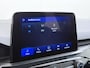 Ford Kuga 1.5T 150PK ST-Line Trekhaak Adap.Cruise Stoel+Stuur+Achterbank+Voorruitverwarming Elek.Achterklep Camera Apple Carplay/Android Auto Navi Pdc Lmv 18" DAB Bluetooth Parkeerhulp Led Lane Assist Isofix Road Edge Detection WiFi 1.800KG Trekgewicht