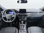 Ford Kuga 1.5T 150PK ST-Line Trekhaak Adap.Cruise Stoel+Stuur+Achterbank+Voorruitverwarming Elek.Achterklep Camera Apple Carplay/Android Auto Navi Pdc Lmv 18" DAB Bluetooth Parkeerhulp Led Lane Assist Isofix Road Edge Detection WiFi 1.800KG Trekgewicht