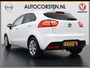 Kia Rio 1.2I 86PK 5Drs Trekhaak Airco Cruise Control Bluetooth Lichtsensor Business Line Isofix ESP Privacy Glas Mistlampen USB Elek.Ramen+Spiegels Dealeronderhouden 900KG Trekgewicht 2e Eigenaar