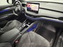 Skoda Enyaq iV 60 Sportline SOH 94,1% | Matrix Led | Panoramadak | Navigatie | Carplay&Android