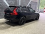 Volvo XC60 T8 Plug-in hybrid Ultra Black Edition | ACC | Bowers & Wilkins | Panoramadak | Trekhaak | Massage | Head-Up | 360° Camera