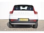 Volvo XC40 1.5 T2 Business Pro | Lichtmetalen velgen 5-spaaks 19" | Rijstrooksensor met correctie