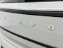 Volvo EX30 Single Motor Extended Range Plus 69 kWh | 19" | Trekhaak | Stoel/Stuurverwarming | Getint Glas | Warmtepomp | Adaptieve Cruise | BLIS | Keyless | Harman Kardon | Parkeercamera