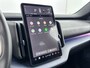 Volvo EX30 Single Motor Extended Range Plus 69 kWh | 19" | Trekhaak | Stoel/Stuurverwarming | Getint Glas | Warmtepomp | Adaptieve Cruise | BLIS | Keyless | Harman Kardon | Parkeercamera
