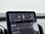 Volvo EX30 Single Motor Extended Range Plus 69 kWh | 19" | Trekhaak | Stoel/Stuurverwarming | Getint Glas | Warmtepomp | Adaptieve Cruise | BLIS | Keyless | Harman Kardon | Parkeercamera