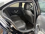 Mercedes-Benz A-klasse 250 e 218pk | Half leder | Sfeerverlichting | Navigatie | Apple CarPlay | Camera | Sportstoelen | Stoelverwarming | 18 inch velgen | Cruise control | Rijstrooksensor | DAB | Volledig dealeronderhouden