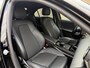 Mercedes-Benz A-klasse 250 e 218pk | Half leder | Sfeerverlichting | Navigatie | Apple CarPlay | Camera | Sportstoelen | Stoelverwarming | 18 inch velgen | Cruise control | Rijstrooksensor | DAB | Volledig dealeronderhouden