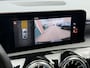 Mercedes-Benz A-klasse 250 e 218pk | Half leder | Sfeerverlichting | Navigatie | Apple CarPlay | Camera | Sportstoelen | Stoelverwarming | 18 inch velgen | Cruise control | Rijstrooksensor | DAB | Volledig dealeronderhouden