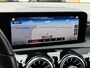 Mercedes-Benz A-klasse 250 e 218pk | Half leder | Sfeerverlichting | Navigatie | Apple CarPlay | Camera | Sportstoelen | Stoelverwarming | 18 inch velgen | Cruise control | Rijstrooksensor | DAB | Volledig dealeronderhouden
