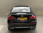 Mercedes-Benz A-klasse 250 e 218pk | Half leder | Sfeerverlichting | Navigatie | Apple CarPlay | Camera | Sportstoelen | Stoelverwarming | 18 inch velgen | Cruise control | Rijstrooksensor | DAB | Volledig dealeronderhouden