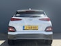 Hyundai Kona Electric EV Premium 64 kWh | SOH 94,5% | Zomer & Winderbanden | Stoelventilatie | Navigatie | Head-Up Display | Stoelverwarming | Krell Premium Speakers | Lederen Bekleding