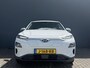 Hyundai Kona Electric EV Premium 64 kWh | SOH 94,5% | Zomer & Winderbanden | Stoelventilatie | Navigatie | Head-Up Display | Stoelverwarming | Krell Premium Speakers | Lederen Bekleding