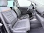 Citroën C3 Aircross Plus 110pk | Navigatie | Automatische airco | Deels lederen bekleding | Stoelverwarming | Cruise control | Lichtmetalen velgen | Apple Carplay en Android auto