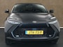 Toyota C-HR / C-HR+ 2.0 Plug-in Hybrid 220 Business - STUURVERWARMING - VOORSTOELEN VERWARMD - DODEHOEKDETECTIE - KEYLESS ENTRY/START - APPLE CARPLAY/ANDROID AUTO - CLIMATE CONTROL - ACHTERUITRIJCAMERA - CRUISE CONTROL ADAPTIEF