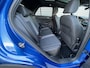 Volkswagen T-Roc 1.5 TSI R-Line / Digitaal dashboard / Pano / Trekhaak / Camera / Parkeersensoren V+A / App connect /