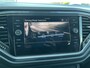 Volkswagen T-Roc 1.5 TSI R-Line / Digitaal dashboard / Pano / Trekhaak / Camera / Parkeersensoren V+A / App connect /