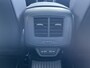 Volkswagen T-Roc 1.5 TSI R-Line / Digitaal dashboard / Pano / Trekhaak / Camera / Parkeersensoren V+A / App connect /