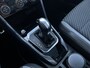 Volkswagen T-Roc 1.5 TSI R-Line / Digitaal dashboard / Pano / Trekhaak / Camera / Parkeersensoren V+A / App connect /