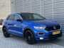 Volkswagen T-Roc 1.5 TSI R-Line / Digitaal dashboard / Pano / Trekhaak / Camera / Parkeersensoren V+A / App connect /