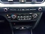 Kia Niro EV e-Niro ExecutiveLine 64 kWh | Panoramadak | SOH 100% | Cruise control ad. | Apple Carplay/Android | Led | Climate