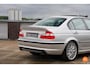 BMW 3-Serie 3er-Reihe 320i | 132.000 KM | M-Sport Package | German deliverd | Xenon