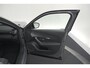 Peugeot 2008 Hybrid 136 e-DCS6 Allure | Navigatie | Parkeersensoren Voor + Achter | Apple Carplay