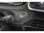 Peugeot 2008 Hybrid 136 e-DCS6 Allure | Navigatie | Parkeersensoren Voor + Achter | Apple Carplay