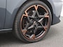 CUPRA Leon Sportstourer 1.5 TSI e-Hybrid VZ Performance 272PK DSG Matrix-LED, Achteruitrijcamera, Sennheiser Audio, 19" LM Velgen, Stuur-Stoelverwarming, Adaptieve Cruise Control, Elektr. Verstelbare Voorstoel, Keyless, Elektr. Klep