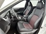 Toyota RAV4 2.5 Plug-in Hybrid AWD Style | BTW voertuig | Stuur+stoelverwarming | dodehoek detectie | Elektrische achterklep | Parkeersensoren Voor+achter | trekhaak afneembaar | Apple CarPlay/Android auto |