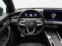 Volkswagen Passat Variant 1.5 eHybrid 272 Pk Automaat R-Line Business | Stoel/Stuurverwarming | Head Up | Matrix LED | Panorama dak | 360° Camera | Massage | Trekhaak | 18 Inch | 29.438 Km !!