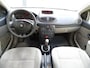 Renault Clio 1.2-16V Expression ( INRUIL MOGELIJK )