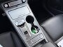 Hyundai Kona Electric EV Premium 64 kWh / SOH 100% / Trekhaak ( 300 kg ) / Achterbank verwarmd / Voorstoelen verwarmd en gekoeld /