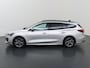Ford Focus 1.0 EcoBoost Hybrid ST Line X | Trekhaak Afneembaar | Panoramadak | Winterpakket | Matrix Led Koplampen | Parkeercamera |