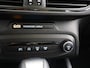 Ford Focus 1.0 EcoBoost Hybrid ST Line X | Trekhaak Afneembaar | Panoramadak | Winterpakket | Matrix Led Koplampen | Parkeercamera |