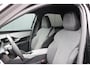 Peugeot E-3008 Allure Avantage 210 73 kWh | Navi | Warmtepomp | Trekhaak | Stoelverw. | Dodehoek | Keyless | Camera | PDC V+A | Ad. cruise |