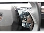 Peugeot E-3008 Allure Avantage 210 73 kWh | Navi | Warmtepomp | Trekhaak | Stoelverw. | Dodehoek | Keyless | Camera | PDC V+A | Ad. cruise |