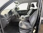 Volkswagen Amarok 2.0 TDI 4Motion DC Highline | 5 zits | Automaat | Trekhaak | Achteruitrijcamera | Laadklep | Zeer nette auto! | 12 maanden garantie! |