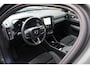 Volvo EX40 Single Motor Extended Range Ultra Europa 82 kWh 20-Inch 5-Spaaks Black Diamond Cut lichtmetalen velgen | Extra getint glas achter | Spatlappen achter | Google navigatie | Visual Park Assist | Adaptieve Cruise Control | BLIS | Panoramadak