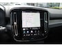 Volvo EX40 Single Motor Extended Range Ultra Europa 82 kWh 20-Inch 5-Spaaks Black Diamond Cut lichtmetalen velgen | Extra getint glas achter | Spatlappen achter | Google navigatie | Visual Park Assist | Adaptieve Cruise Control | BLIS | Panoramadak