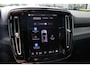 Volvo EX40 Single Motor Extended Range Ultra Europa 82 kWh 20-Inch 5-Spaaks Black Diamond Cut lichtmetalen velgen | Extra getint glas achter | Spatlappen achter | Google navigatie | Visual Park Assist | Adaptieve Cruise Control | BLIS | Panoramadak