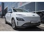 Hyundai Kona Electric EV Executive 64 kWh | Dodehoek sensoren | Verwarmde stoelen
