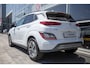 Hyundai Kona Electric EV Executive 64 kWh | Dodehoek sensoren | Verwarmde stoelen