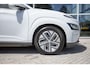 Hyundai Kona Electric EV Executive 64 kWh | Dodehoek sensoren | Verwarmde stoelen