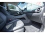 Hyundai Kona Electric EV Executive 64 kWh | Dodehoek sensoren | Verwarmde stoelen