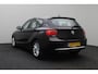 BMW 1-Serie 116i Business+ 2012 | Navigatie | Cruise Control | Stoel Verwarming | Parkeersensoren | Lichtmetalen Velgen | 2 Sleutels | Boekjes | Stuurwiel Bediening | Regensensor
