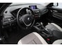 BMW 1-Serie 116i Business+ 2012 | Navigatie | Cruise Control | Stoel Verwarming | Parkeersensoren | Lichtmetalen Velgen | 2 Sleutels | Boekjes | Stuurwiel Bediening | Regensensor