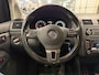 Volkswagen Touran 1.2 TSI Highline BlueMotion * 7 Persoons / Panoramadak / Trekhaak / Navigatie *